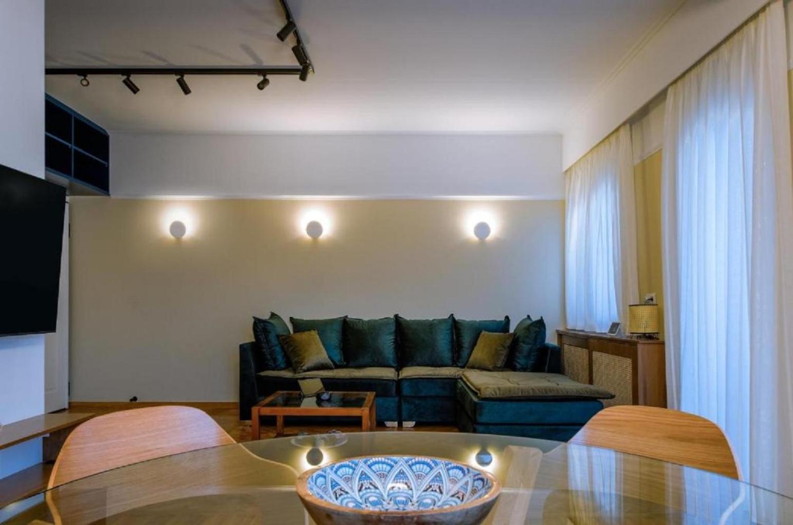 Smart And Elegant Home In The Centre Of Athena Bagian luar foto